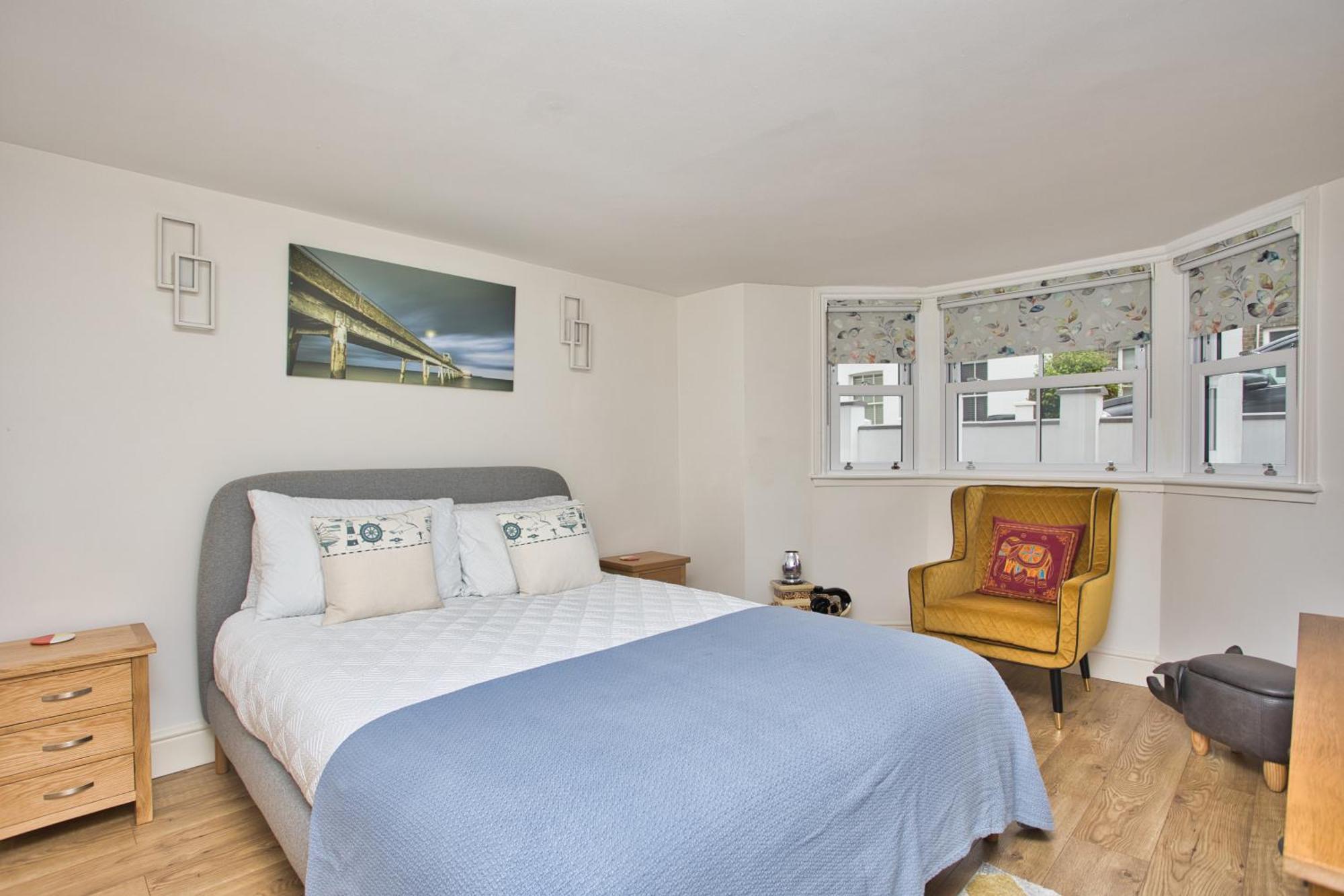 Spacious Seaside Escape In The Heart Of Deal, 4 Mins From The Beach Exterior foto
